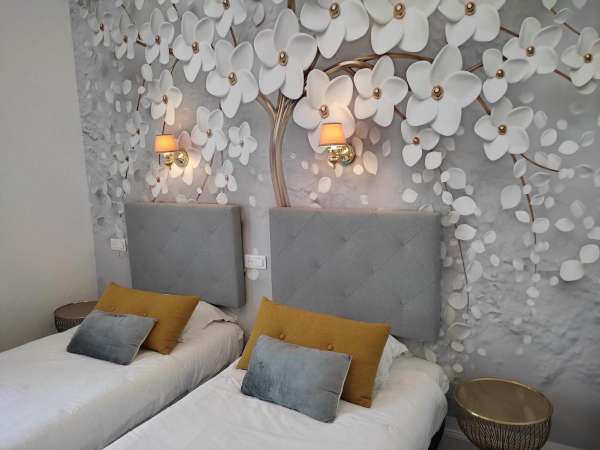 Hotel Des Voyageurs Рокамадур Екстериор снимка